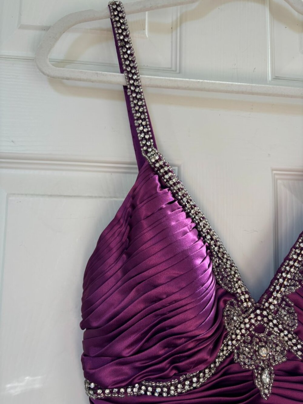 NWT Chicas Royal Purple Gown with Rhinestone and Bead Embellishments Size Small - Picture 9 of 14